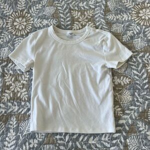 Aritzia tee